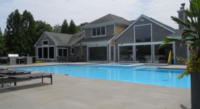 Spa Commercial White